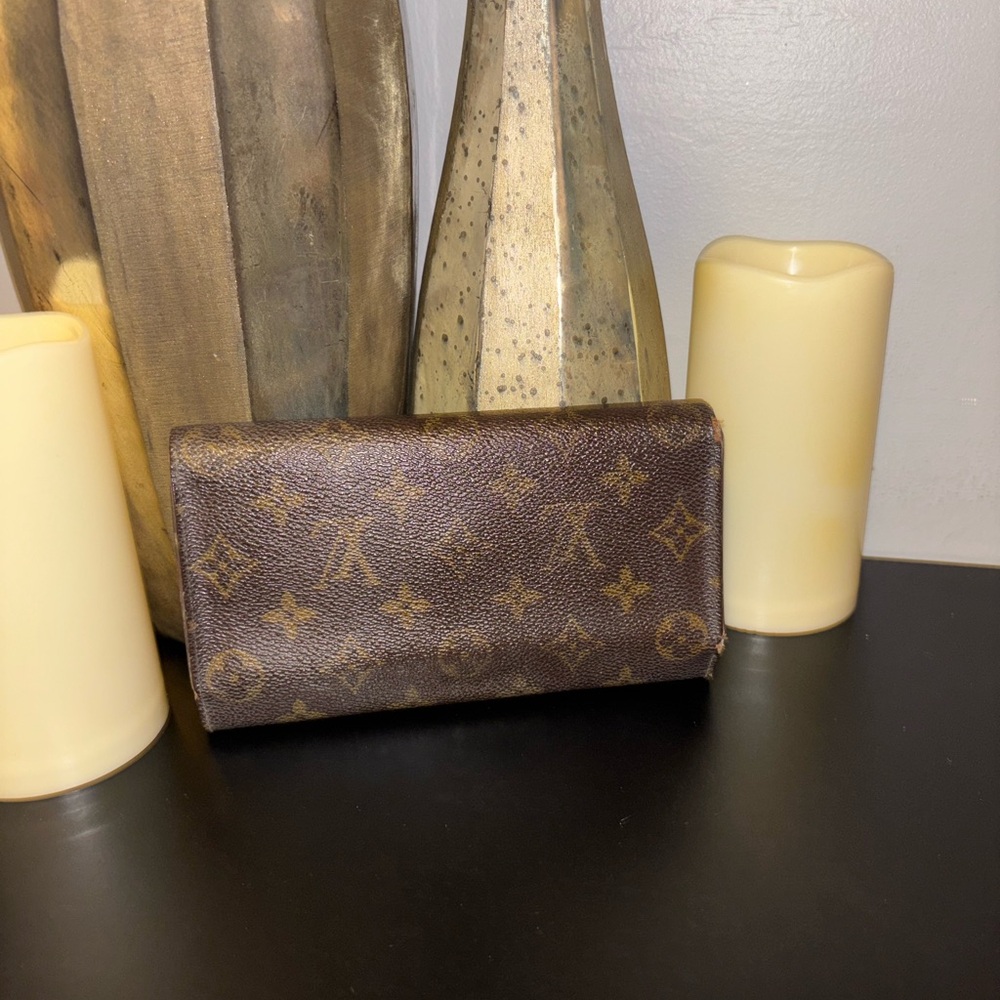 Project Wallet- Louis Vuitton Monogram Brown Wallet - Picture 2 of 10